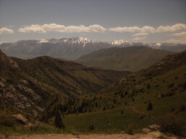 Ak-Shiyrak range. View in the light of biker